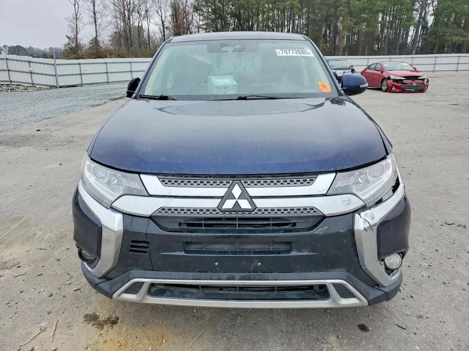 2020 MITSUBISHI OUTLANDER SE  