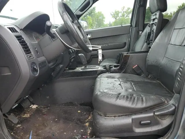 2011 FORD ESCAPE LIMITED  