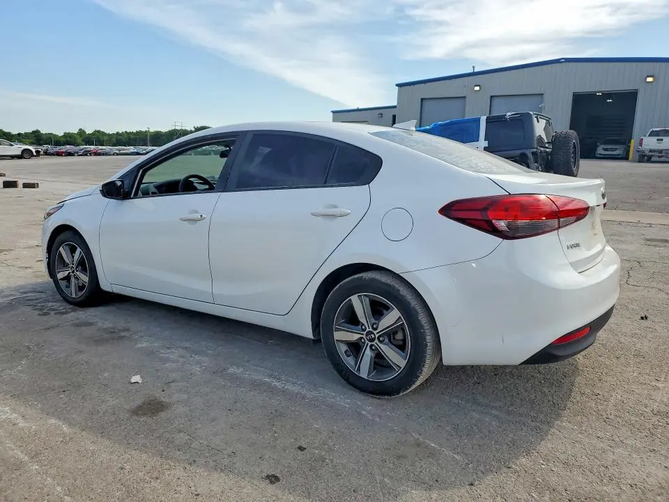 2018 KIA FORTE LX  