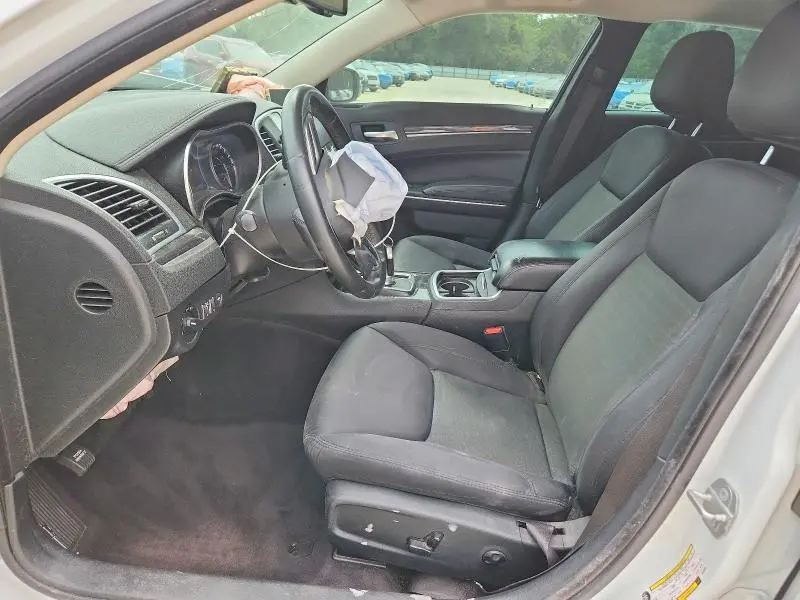 2018 CHRYSLER 300 TOURING  