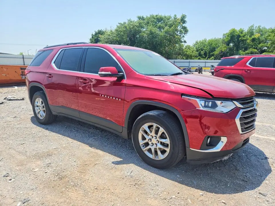 2020 CHEVROLET TRAVERSE LT  