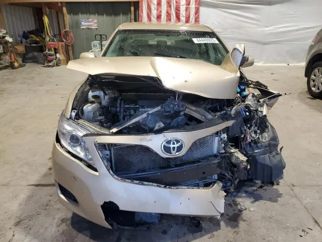 2011 TOYOTA CAMRY BASE  