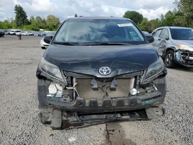 2015 TOYOTA SIENNA SPORT