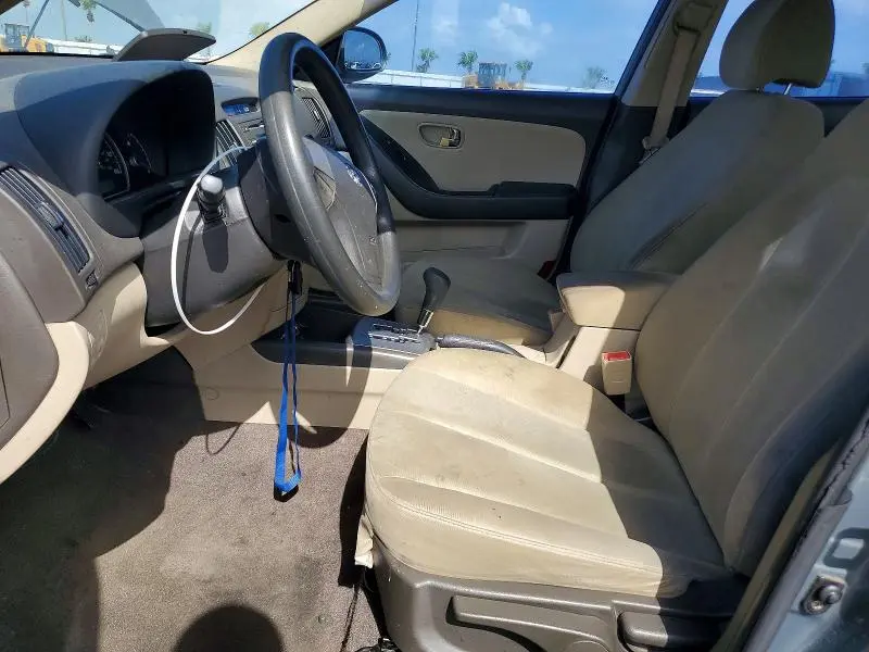 2010 HYUNDAI ELANTRA GLS  