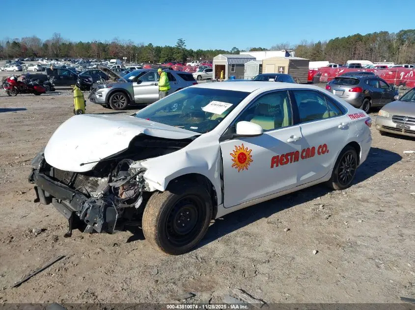 2017 TOYOTA CAMRY LE