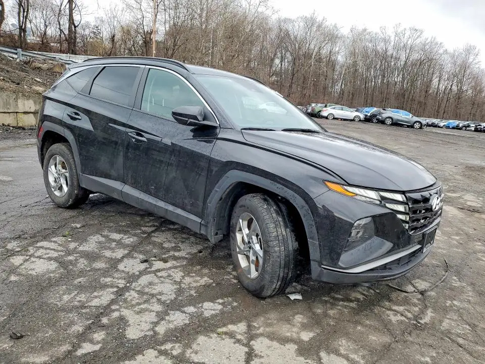 2024 HYUNDAI TUCSON SEL  