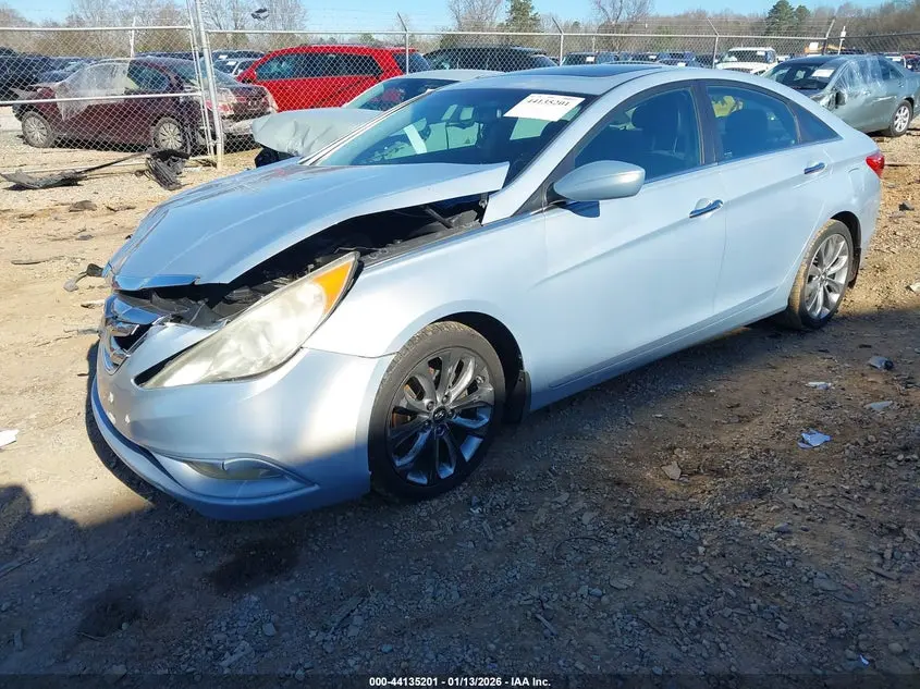 2011 HYUNDAI SONATA SE