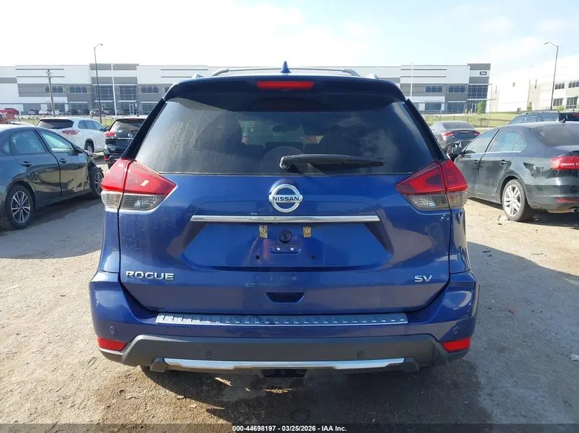 2019 NISSAN ROGUE SV