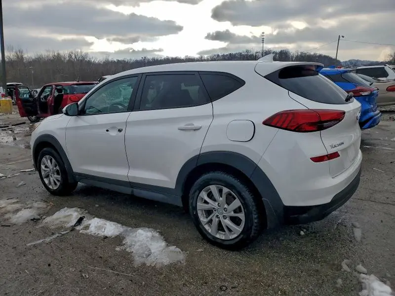 2020 HYUNDAI TUCSON SE  