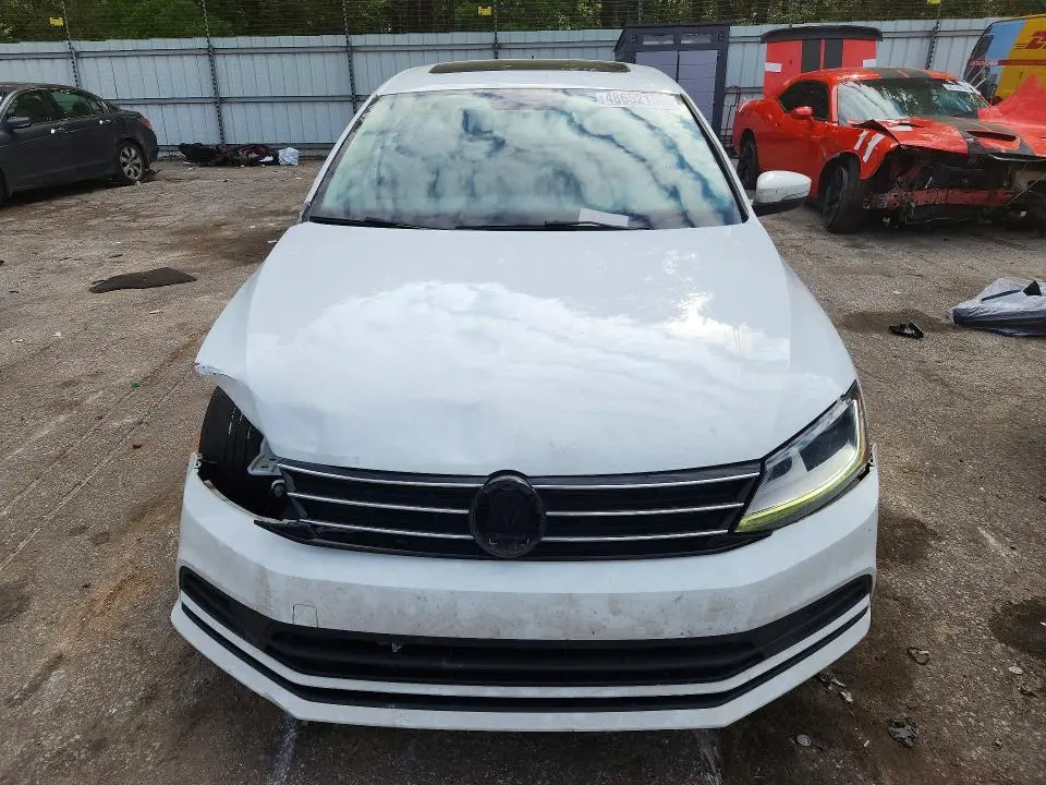 2017 VOLKSWAGEN JETTA SE  