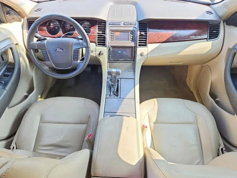 2011 FORD TAURUS SEL  