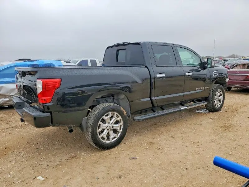 2017 NISSAN TITAN XD SL  