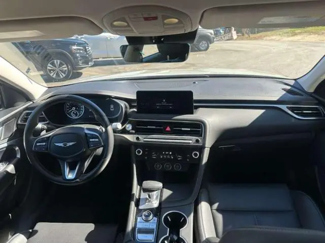 2025 GENESIS G70 BASE  