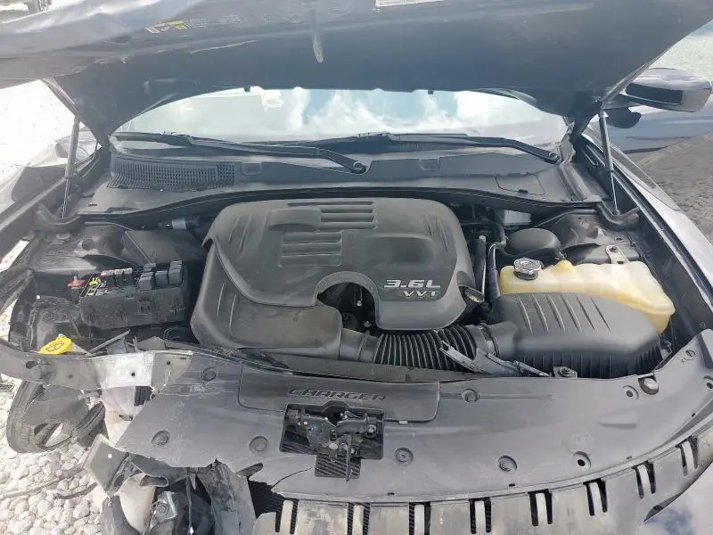 2018 DODGE CHARGER SXT  