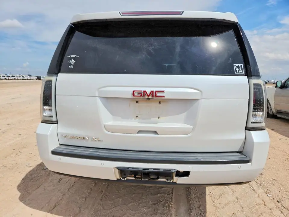 2016 GMC YUKON XL K1500 SLT  