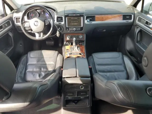 2012 VOLKSWAGEN TOUAREG V6 TDI  