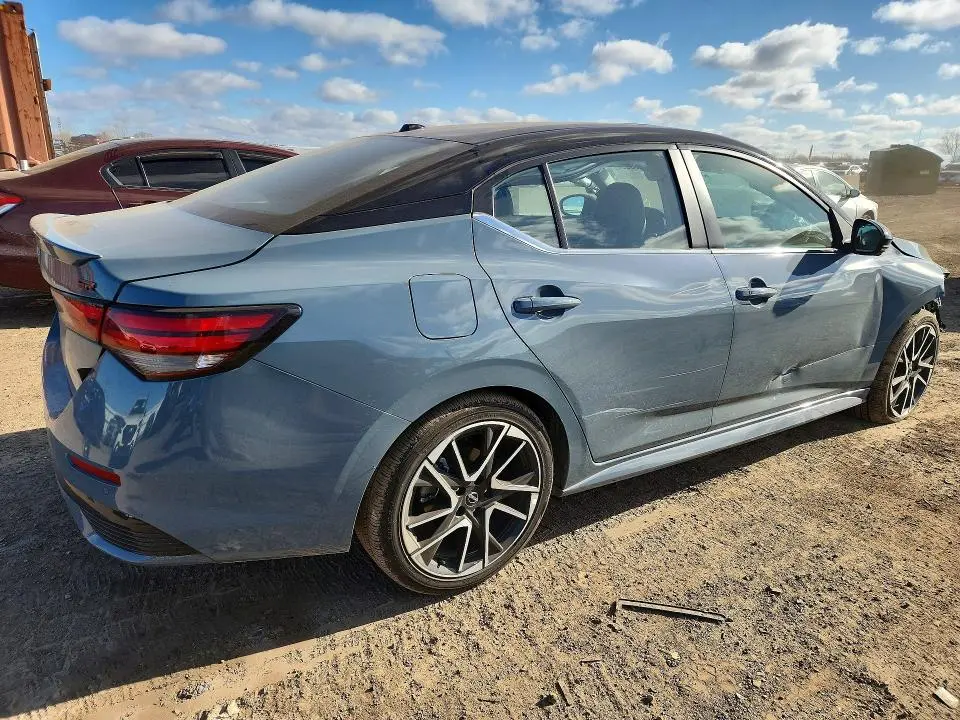 2024 NISSAN SENTRA SR  