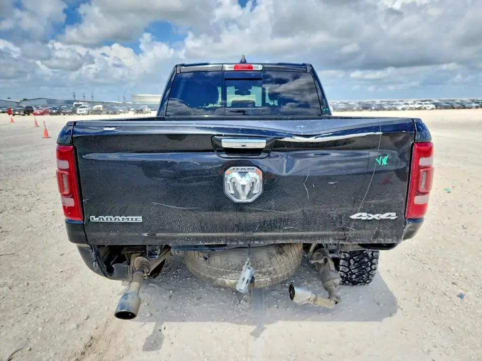 2020 RAM 1500 LARAMIE  