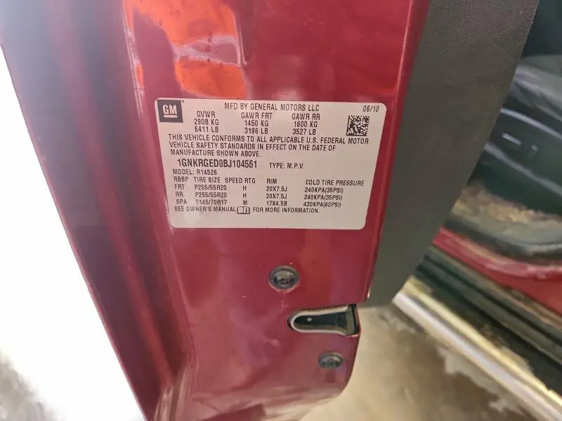 2011 CHEVROLET TRAVERSE LT  