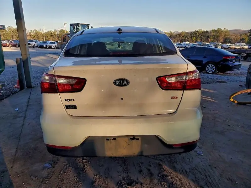 2016 KIA RIO LX  