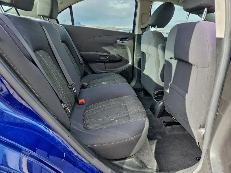 2013 CHEVROLET SONIC LT  