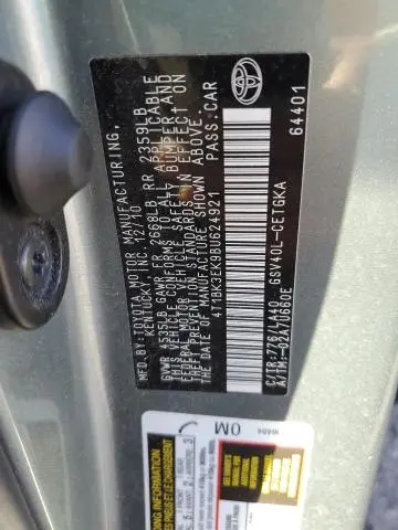 2011 TOYOTA CAMRY SE  