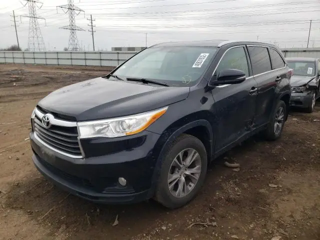 2014 TOYOTA HIGHLANDER XLE  
