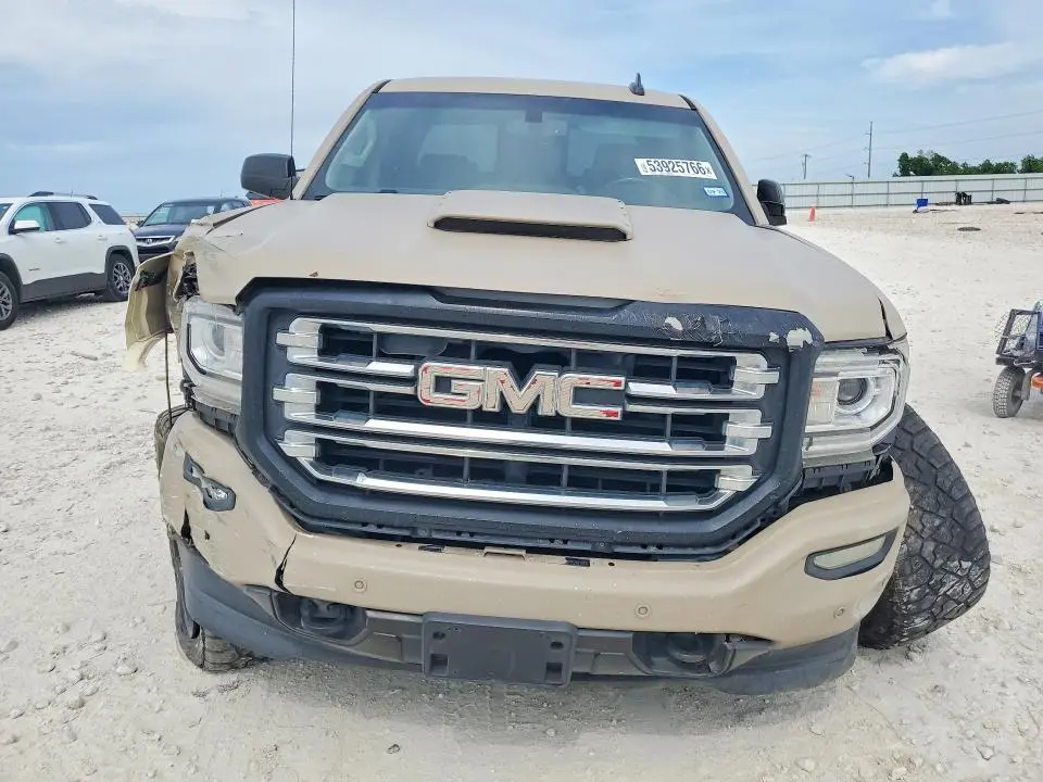 2017 GMC SIERRA K1500 SLT  