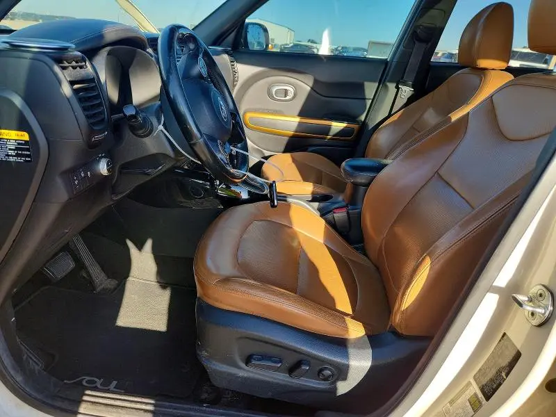 2015 KIA SOUL !  