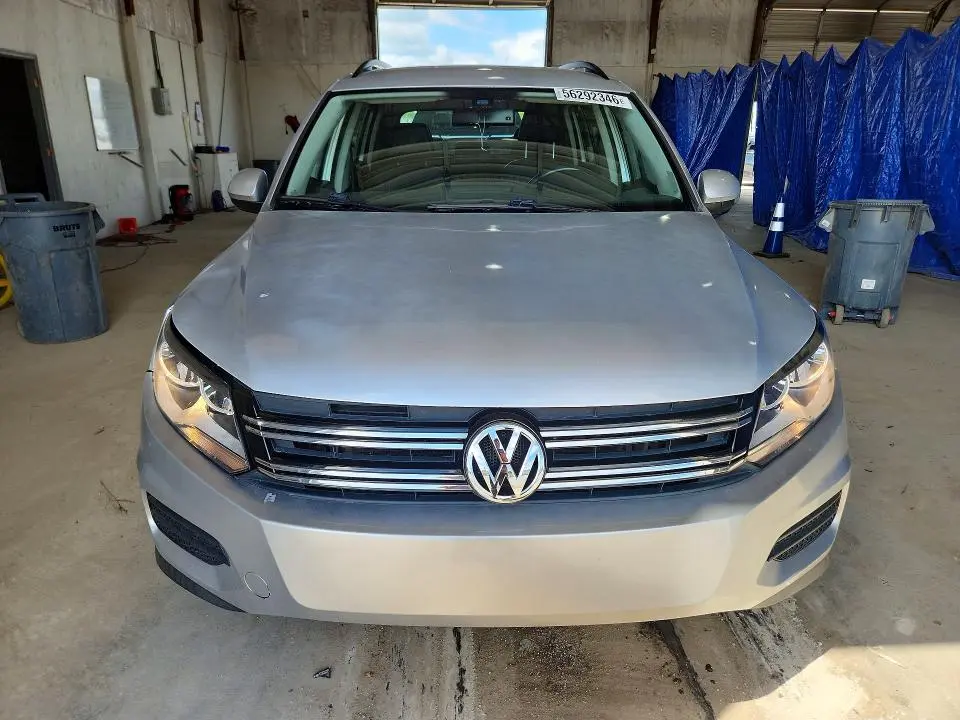 2016 VOLKSWAGEN TIGUAN S  