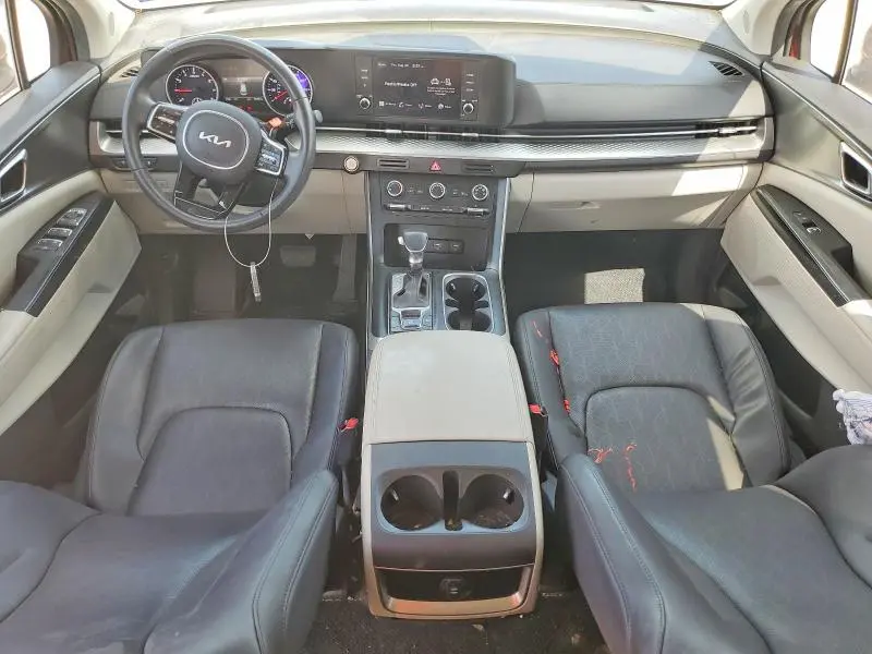 2023 KIA CARNIVAL LX  