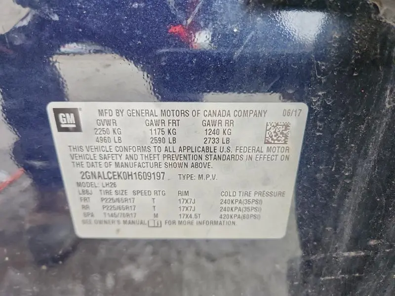 2017 CHEVROLET EQUINOX LT  