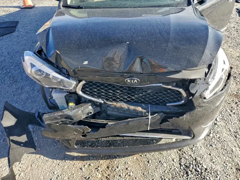 2016 KIA CADENZA LUXURY  