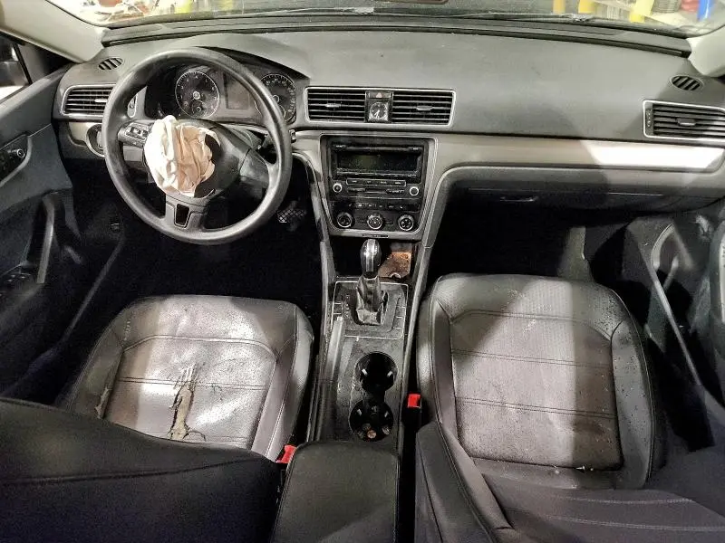 2013 VOLKSWAGEN PASSAT S  