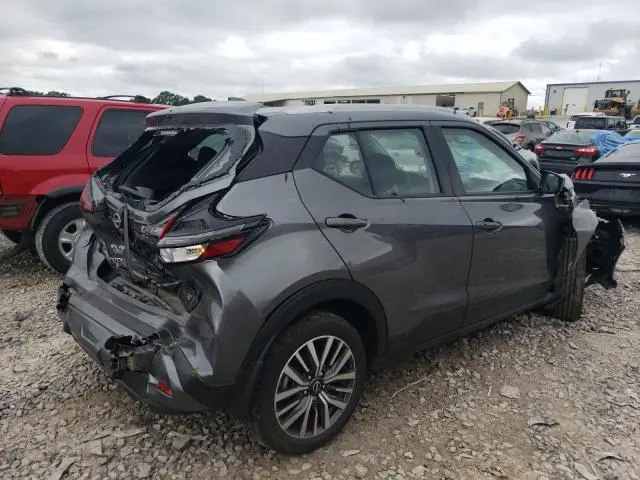 2023 NISSAN KICKS SV  