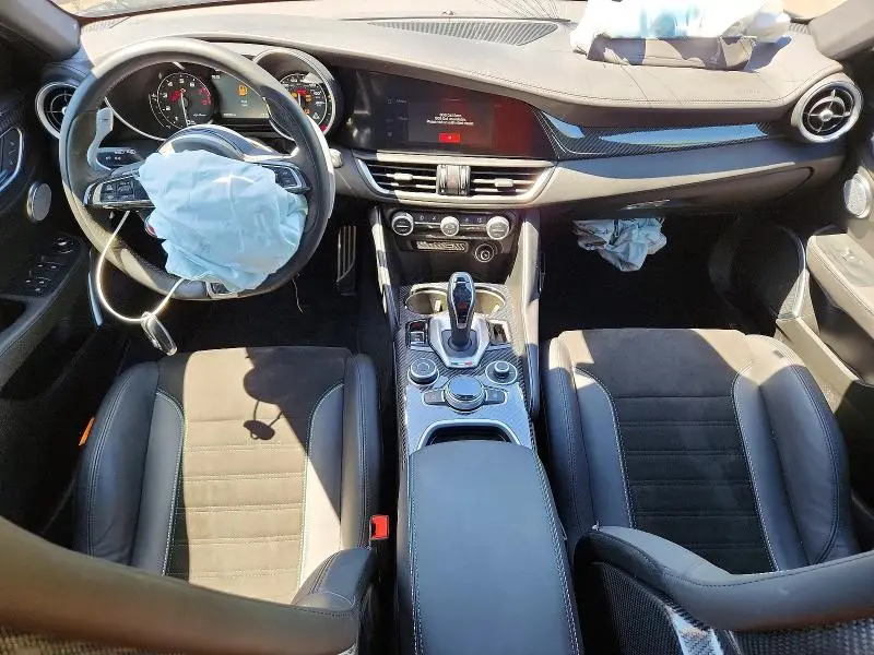 2023 ALFA ROMEO GIULIA QUADRIFOGLIO  