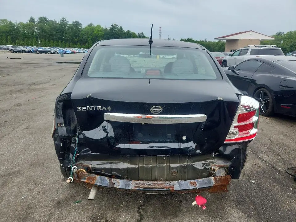 2010 NISSAN SENTRA 2.0  