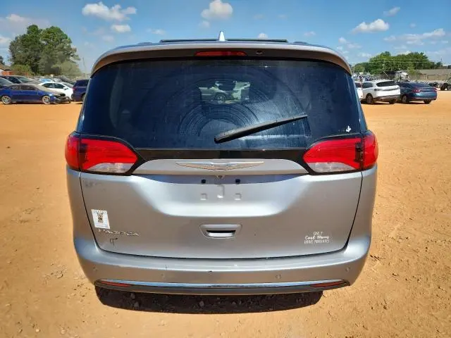 2017 CHRYSLER PACIFICA TOURING L PLUS  