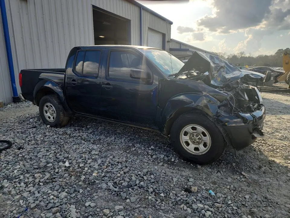2016 NISSAN FRONTIER S  