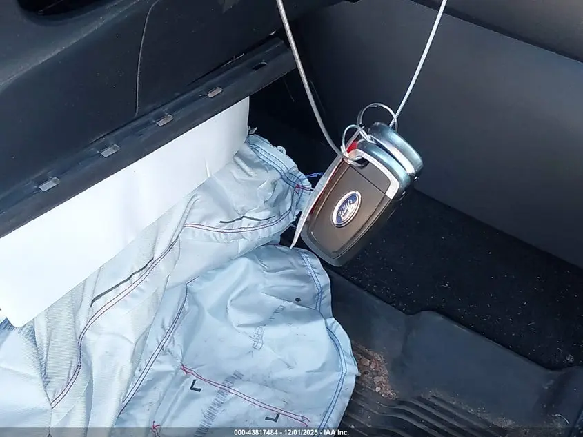 2021 FORD ESCAPE SEL HYBRID