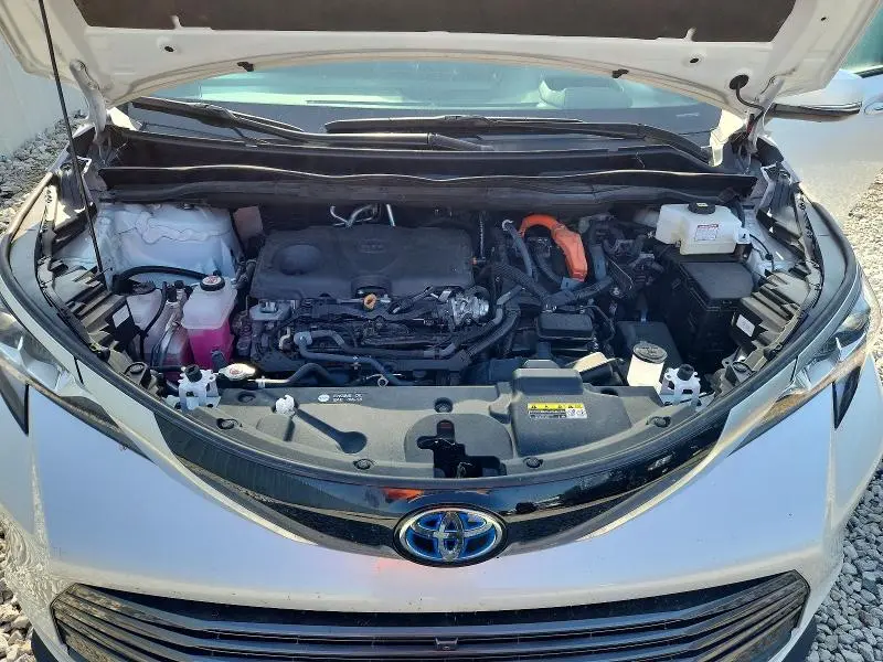 2024 TOYOTA SIENNA PLATINUM 7-PASSENGER  