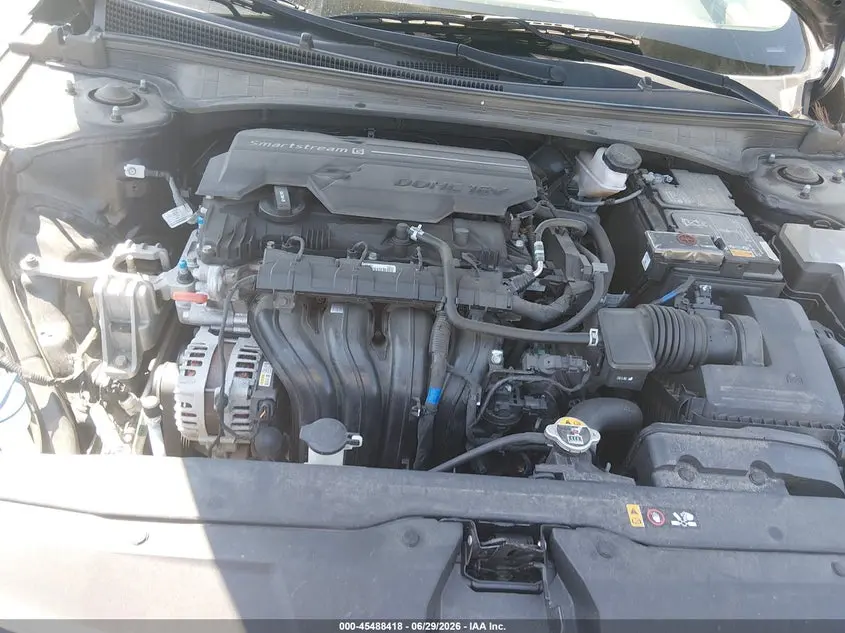 2021 HYUNDAI ELANTRA SE