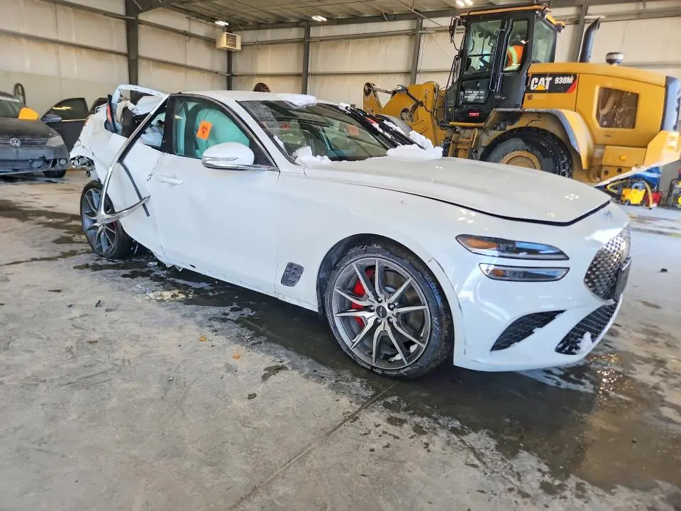 2025 GENESIS G70 BASE  