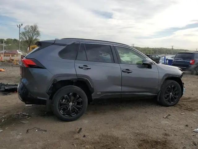 2022 TOYOTA RAV4 SE  