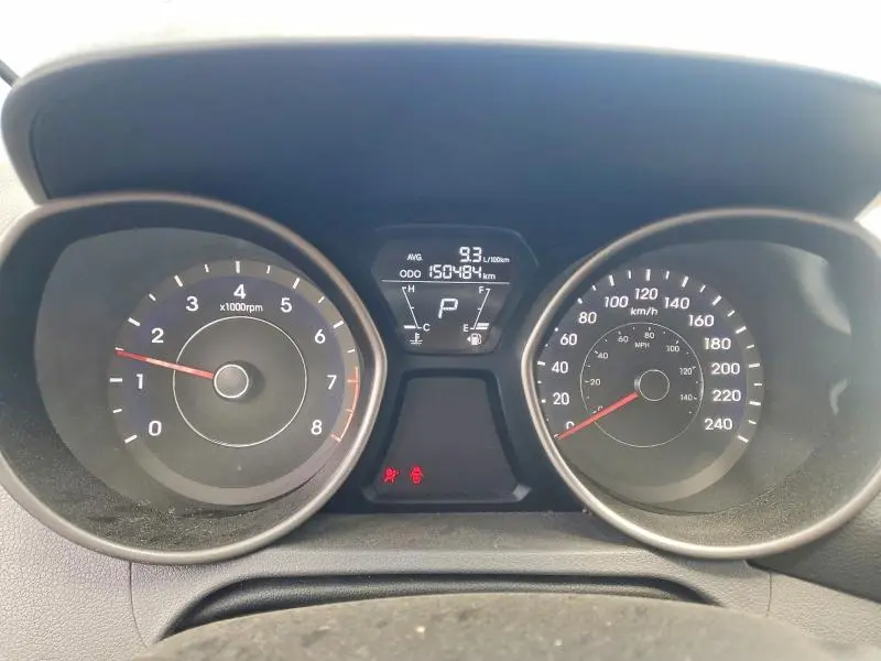 2013 HYUNDAI ELANTRA GLS  
