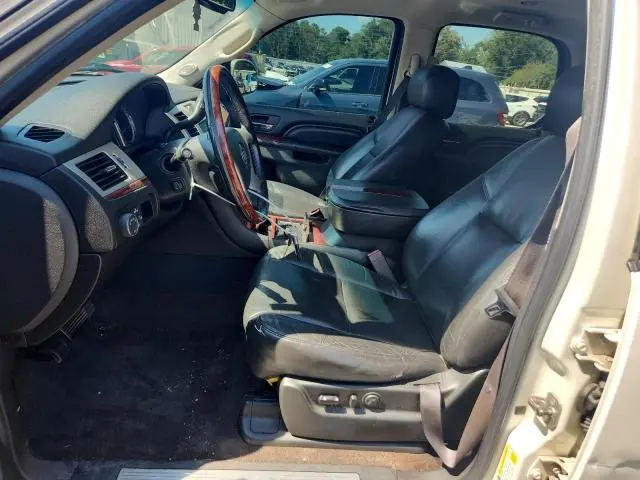 2011 CADILLAC ESCALADE   