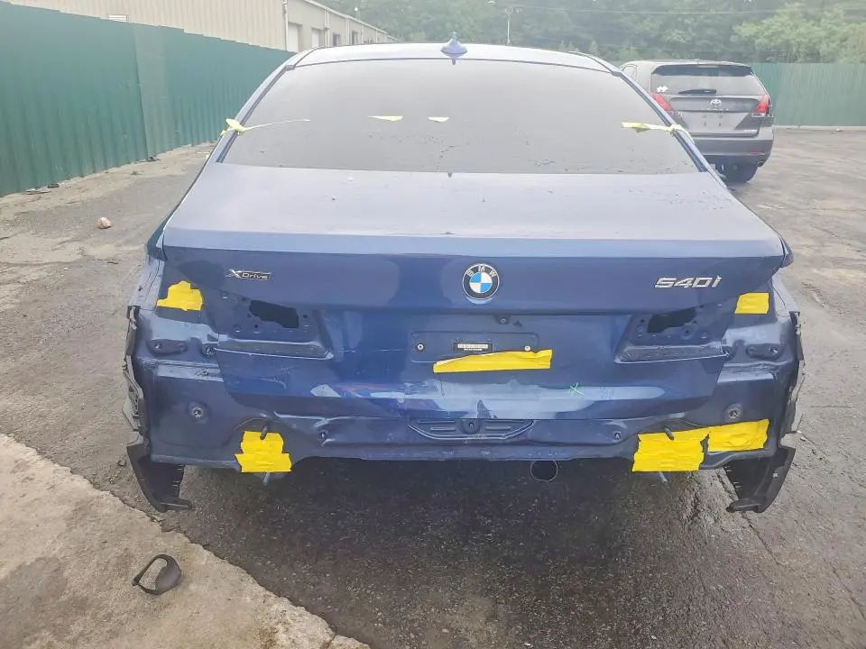 2022 BMW 540 XI  