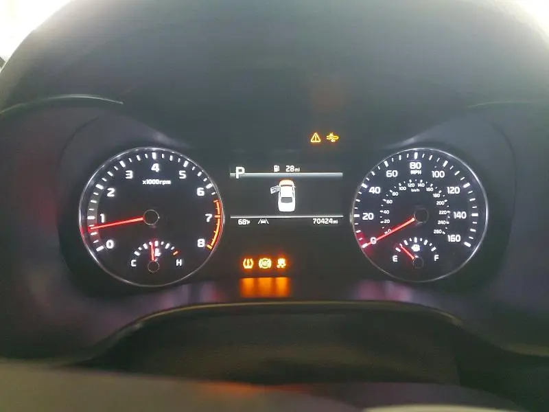 2023 KIA FORTE LX  