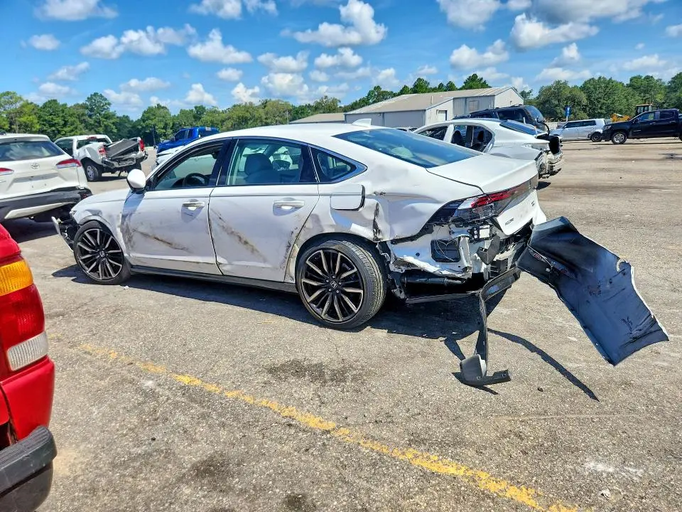 2025 HONDA ACCORD TOURING HYBRID  