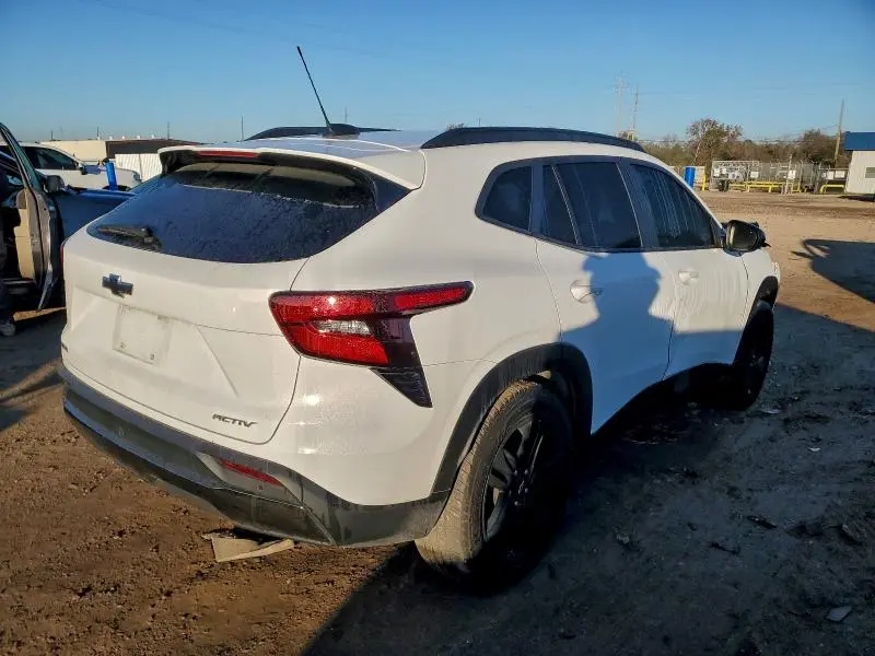 2024 CHEVROLET TRAX ACTIV  